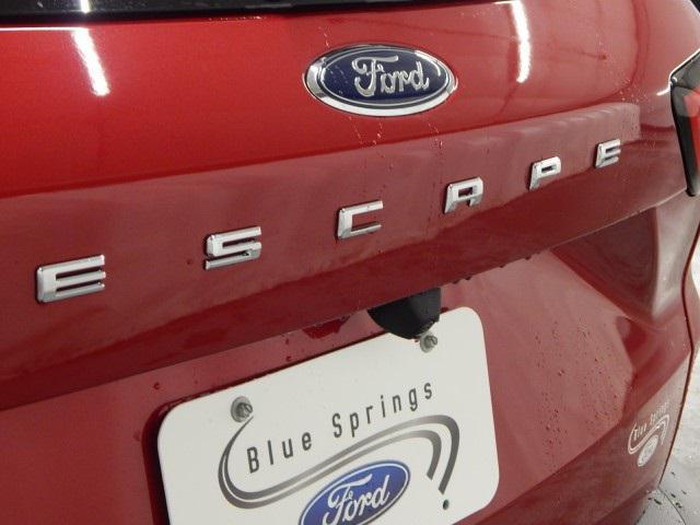 new 2025 Ford Escape car, priced at $30,319