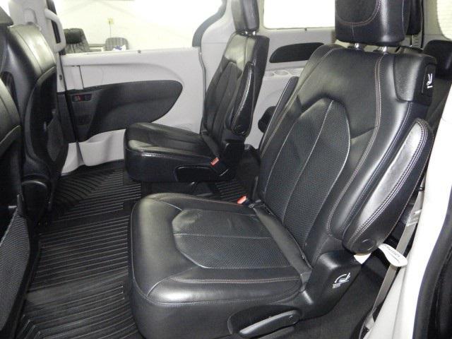 used 2018 Chrysler Pacifica car, priced at $14,474
