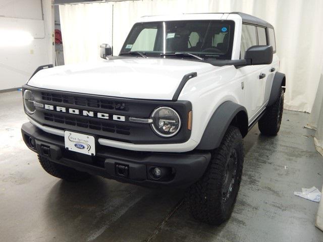 new 2025 Ford Bronco car, priced at $51,260