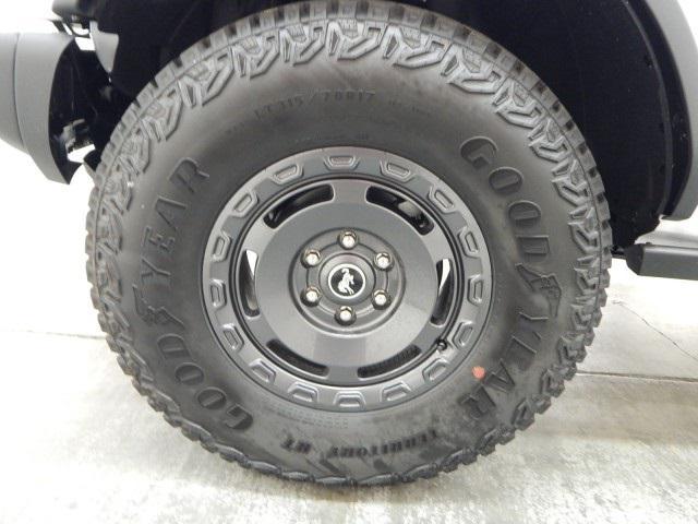 new 2025 Ford Bronco car, priced at $51,260