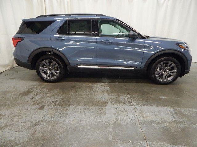 new 2025 Ford Explorer car, priced at $46,188