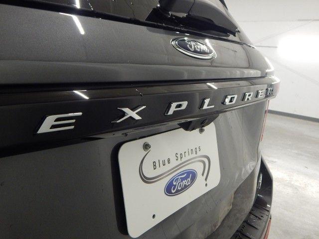 new 2025 Ford Explorer car, priced at $40,343