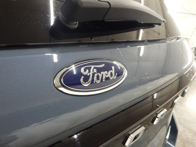 new 2025 Ford Explorer car, priced at $46,784