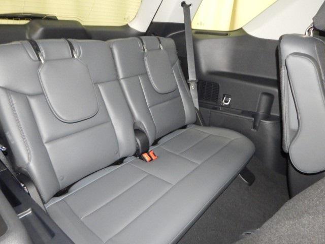 new 2025 Ford Explorer car, priced at $46,784
