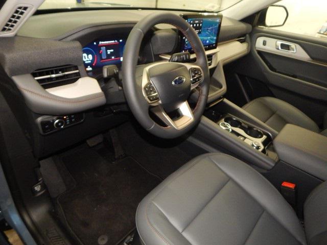 new 2025 Ford Explorer car, priced at $46,784