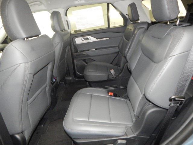 new 2025 Ford Explorer car, priced at $46,784