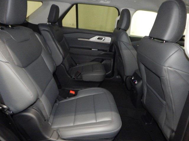 new 2025 Ford Explorer car, priced at $44,784