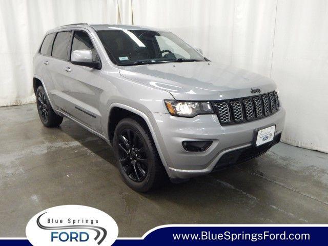 used 2017 Jeep Grand Cherokee car, priced at $13,497