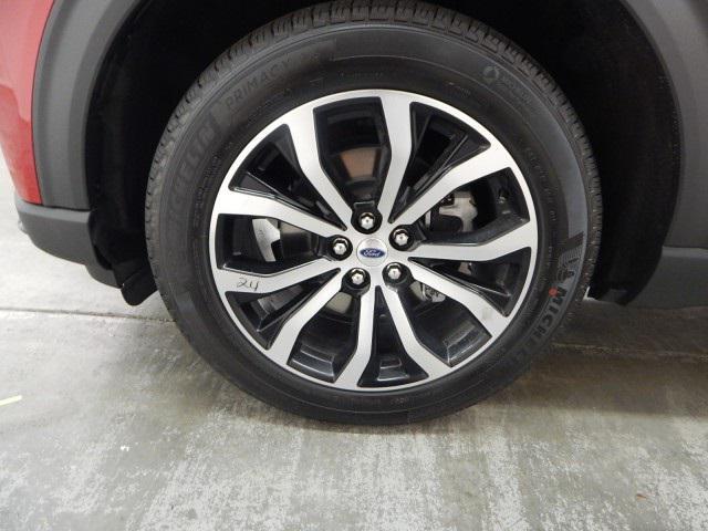 new 2025 Ford Explorer car, priced at $46,246