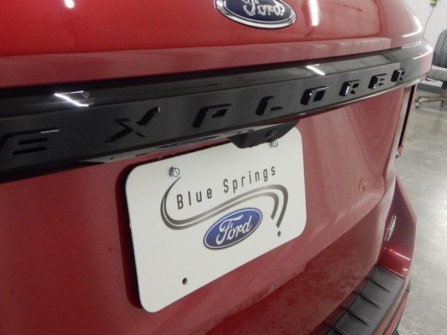 new 2025 Ford Explorer car, priced at $46,246