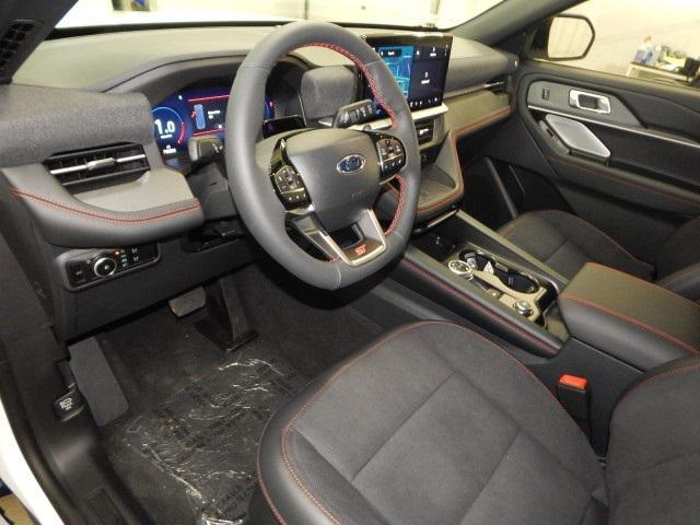 new 2025 Ford Explorer car, priced at $56,101