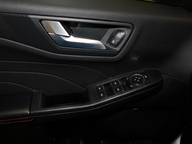 used 2023 Ford Escape car, priced at $19,387