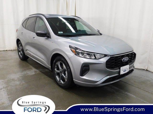 used 2023 Ford Escape car, priced at $19,387
