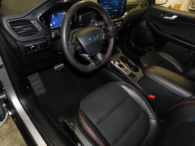 used 2023 Ford Escape car, priced at $19,387