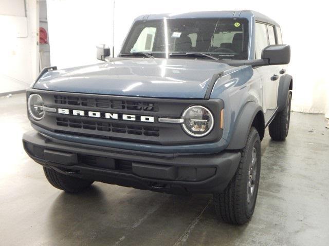 new 2025 Ford Bronco car, priced at $45,256
