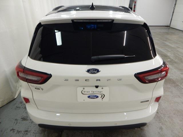 new 2025 Ford Escape car, priced at $38,303