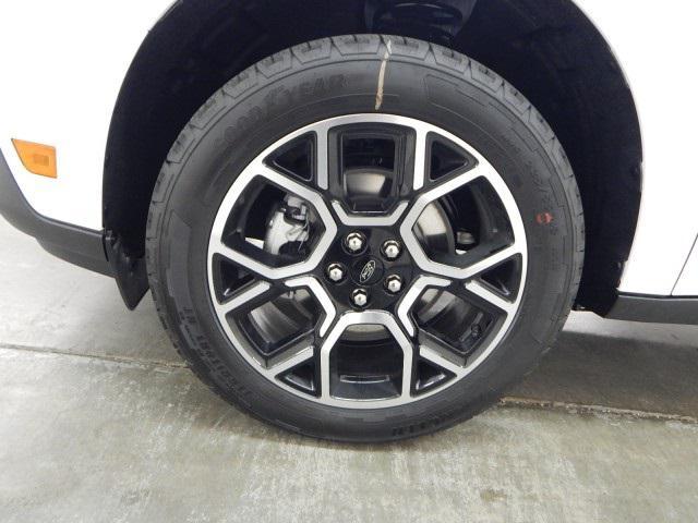 new 2025 Ford Maverick car, priced at $37,980