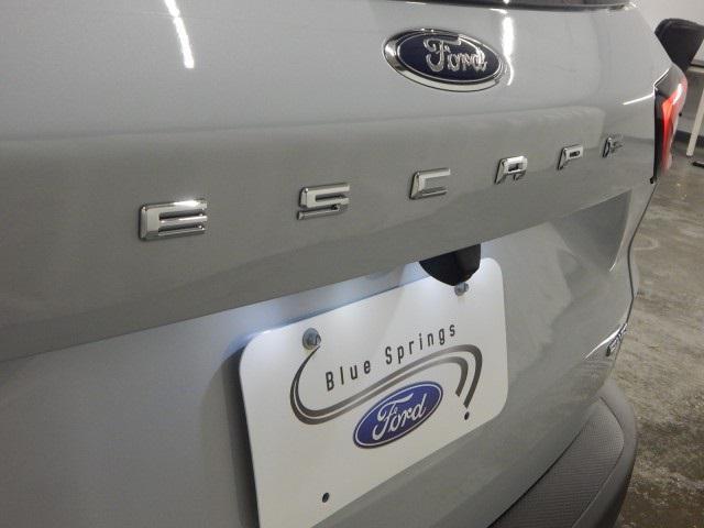 new 2025 Ford Escape car, priced at $32,047