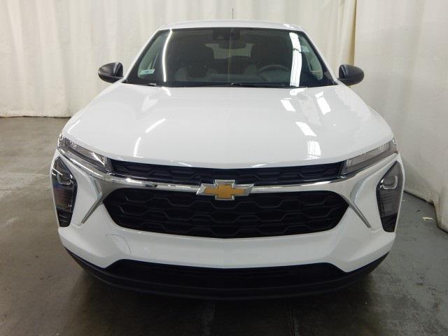 used 2025 Chevrolet Trax car, priced at $20,497