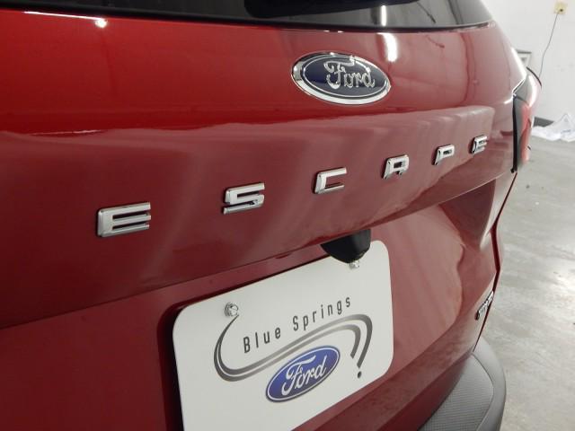 new 2025 Ford Escape car, priced at $34,178