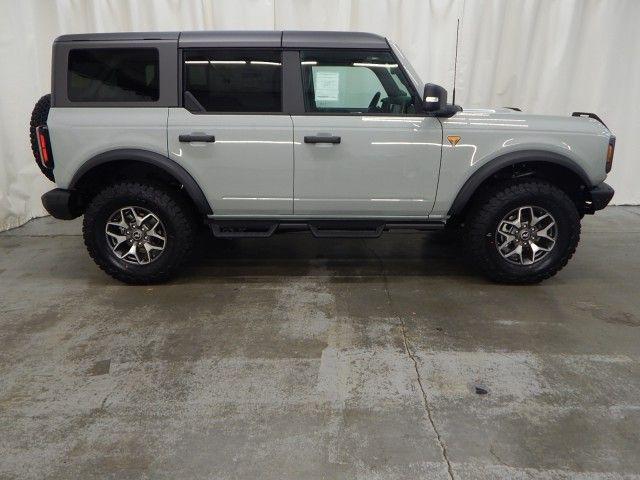 new 2024 Ford Bronco car, priced at $58,981