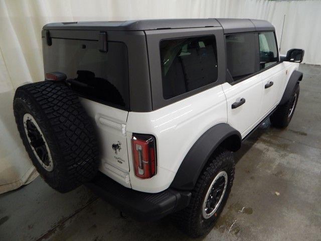 new 2024 Ford Bronco car, priced at $60,913