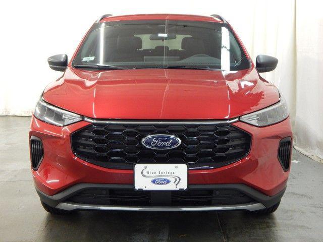 new 2025 Ford Escape car, priced at $34,020