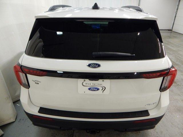 new 2025 Ford Explorer car, priced at $52,177