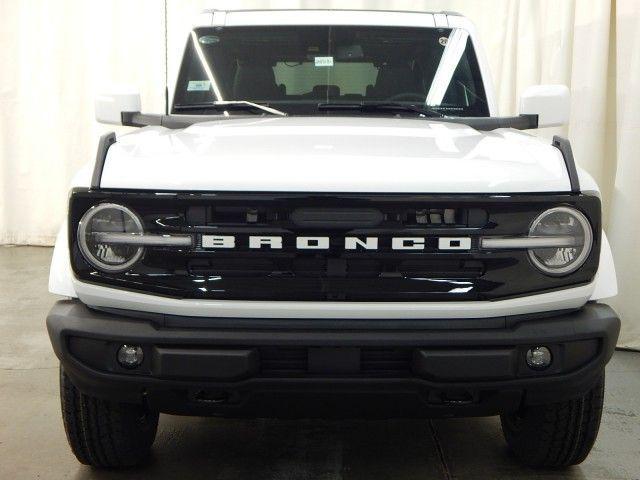 new 2024 Ford Bronco car, priced at $49,542