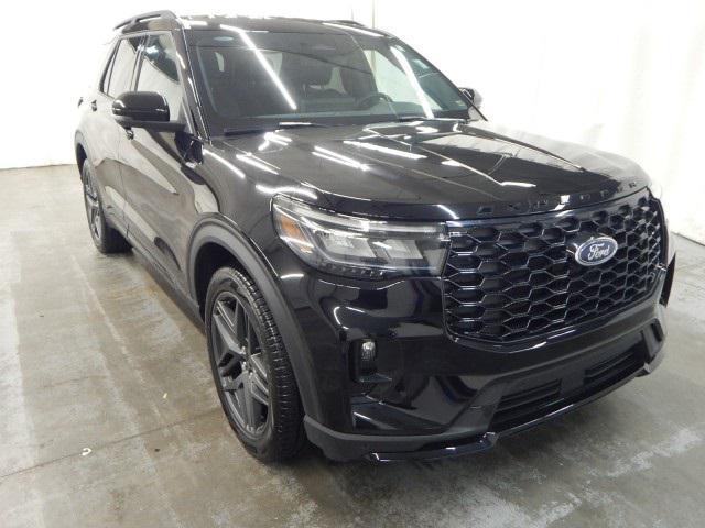 used 2025 Ford Explorer car, priced at $44,874