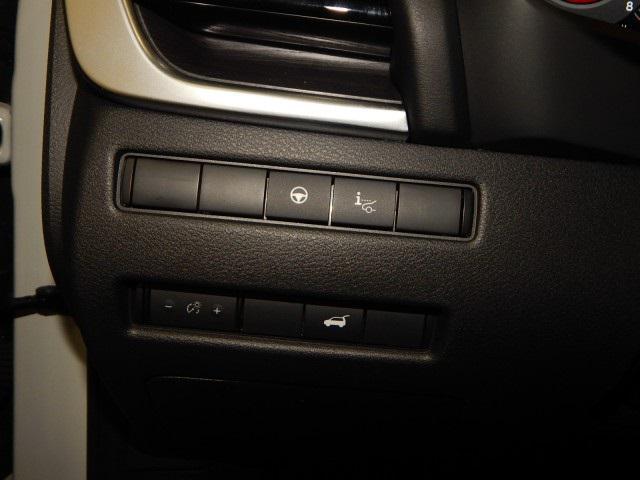 used 2022 Nissan Rogue car, priced at $24,979