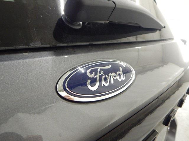new 2025 Ford Explorer car, priced at $58,963