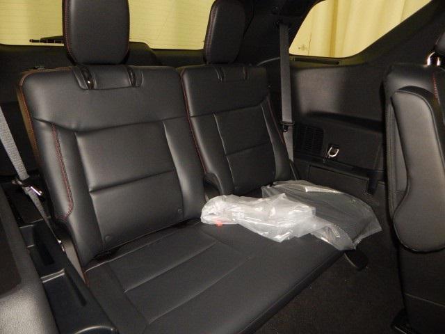 new 2025 Ford Explorer car, priced at $58,963