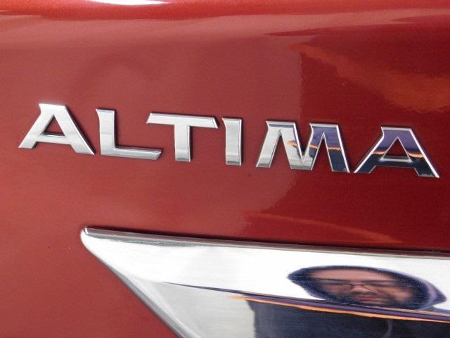 used 2014 Nissan Altima car, priced at $9,498
