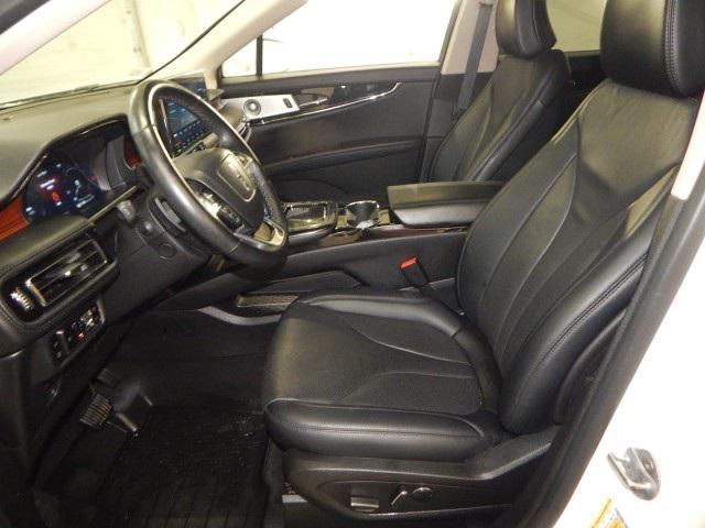 used 2023 Lincoln Nautilus car, priced at $38,940