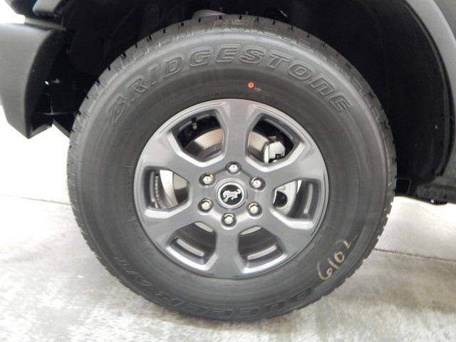 new 2025 Ford Bronco car, priced at $44,322