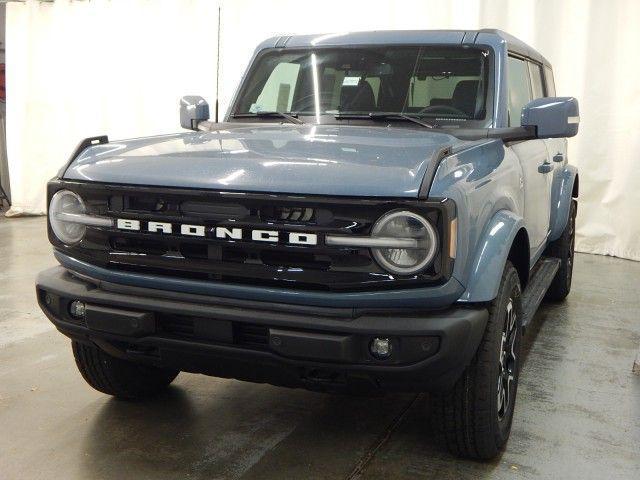 new 2024 Ford Bronco car, priced at $53,232