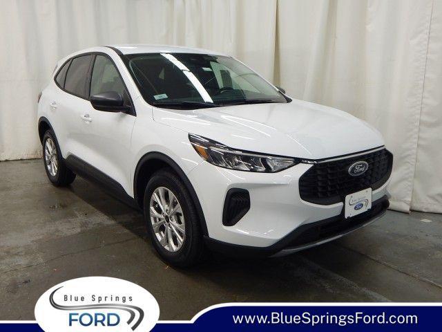 new 2025 Ford Escape car, priced at $24,917