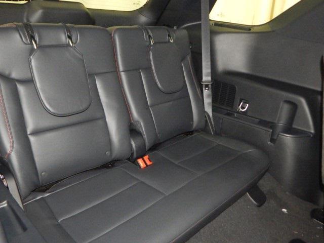 new 2025 Ford Explorer car, priced at $59,710