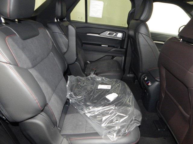 new 2025 Ford Explorer car, priced at $57,893