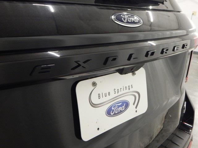new 2025 Ford Explorer car, priced at $59,393