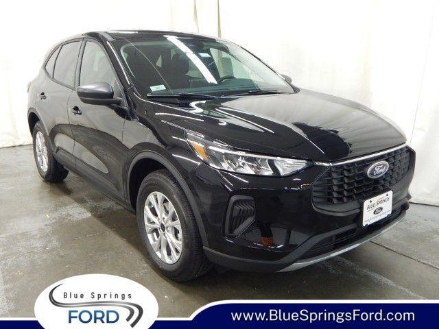new 2025 Ford Escape car, priced at $28,397