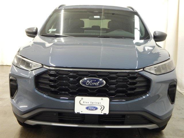 new 2025 Ford Escape car, priced at $31,952