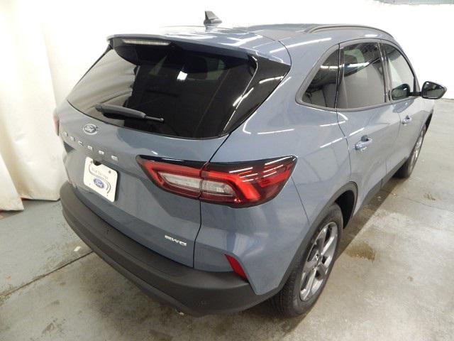 new 2025 Ford Escape car, priced at $31,952
