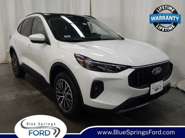 new 2025 Ford Escape PHEV car, priced at $35,982