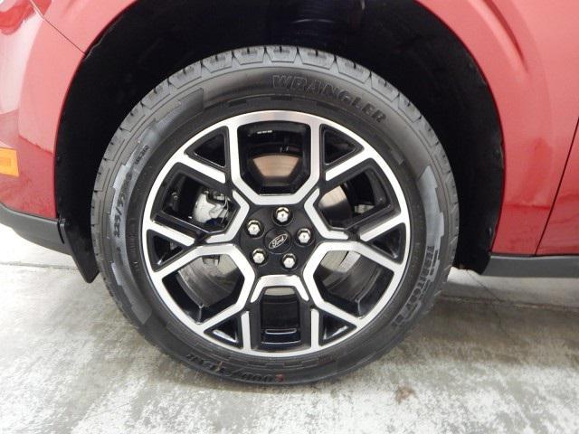 new 2025 Ford Maverick car, priced at $37,188