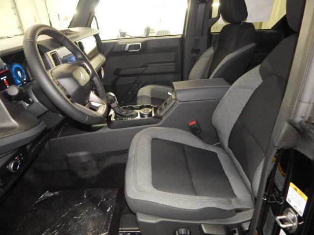 new 2025 Ford Bronco car, priced at $44,652