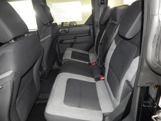 new 2025 Ford Bronco car, priced at $44,652