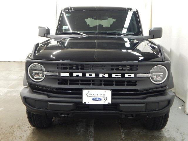 new 2025 Ford Bronco car, priced at $44,652