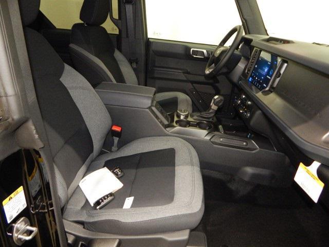 new 2025 Ford Bronco car, priced at $44,652